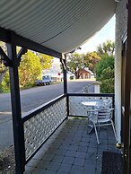 Akaroa Village Inn