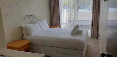 Akaroa Village Inn