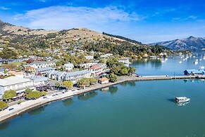 Akaroa Village Inn