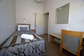 Akaroa Village Inn