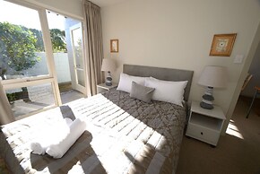 Akaroa Village Inn