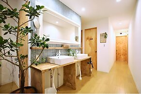 IZA Enoshima Guesthouse&Bar - Hostel