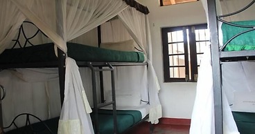 Kilimanjaro Backpackers Hotel - Backpacker