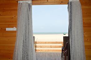 Anantra Sea View Resort