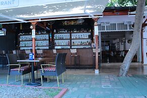 Mola Hotel