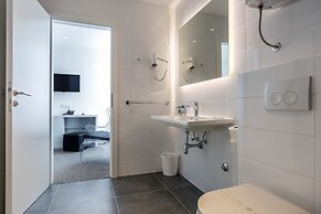 B Gold Luxury Rooms