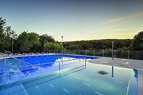 Premantura Resort - Hotel & Restaurant
