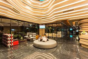 Ton Aoi Grand Hotel