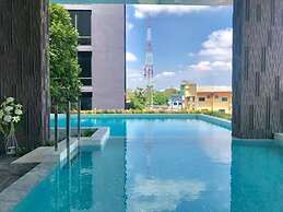 Ton Aoi Grand Hotel