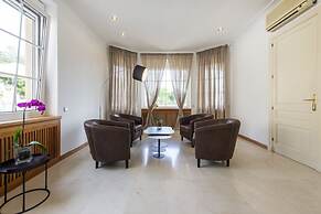 Olala Sea&City View Villa