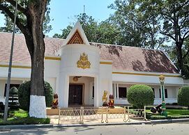 Cambana Residence
