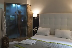 Roman Holidays Boutique Hotel