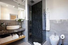 Roman Holidays Boutique Hotel