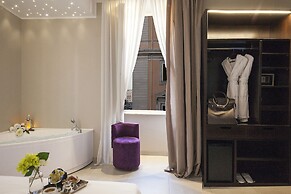 Roman Holidays Boutique Hotel