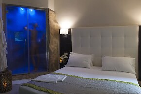 Roman Holidays Boutique Hotel