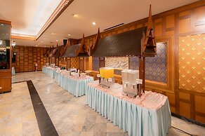 Alexander Hotel