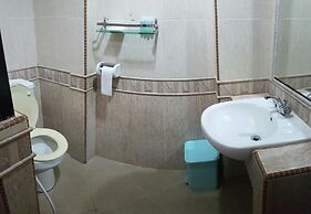 Flora Place Hotel