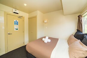 Tahuna Pod Hostel