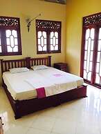 Eliyana Guest House