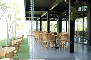 Navela Hotel & Banquet