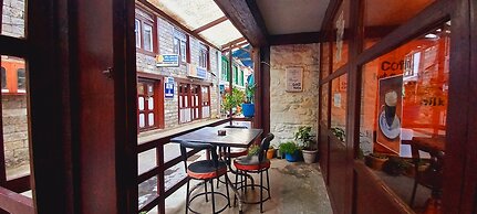 Lama Hotel