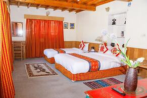 Hotel Om's Home