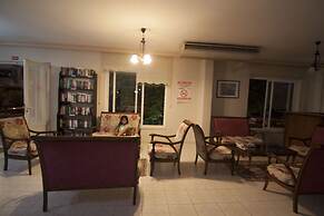 Metin Hotel