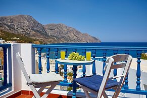 Glaros Hotel