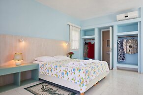 Glaros Hotel