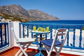 Glaros Hotel
