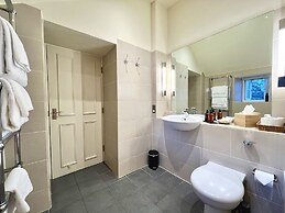 Castle Cottage Inn