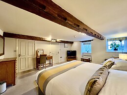 Castle Cottage Inn