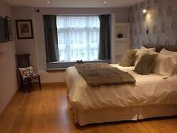 8 Owls B&B