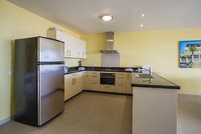Blue Bay Apartments