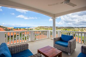 Blue Bay Apartments