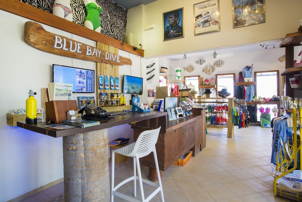Blue Bay Apartments