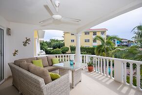 Blue Bay Apartments