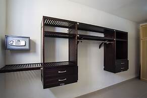 Blue Bay Apartments