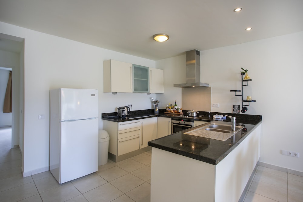 Blue Bay Apartments