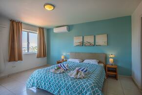 Blue Bay Apartments