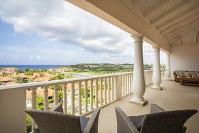 Blue Bay Apartments