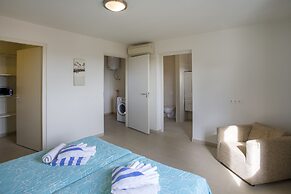 Blue Bay Apartments