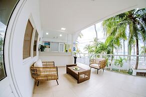 Koray Hotel