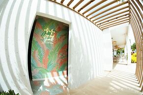 Koray Hotel