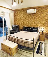 Vanida Antique Home