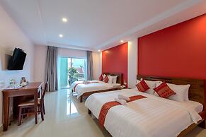 Golden Citadel Hotel