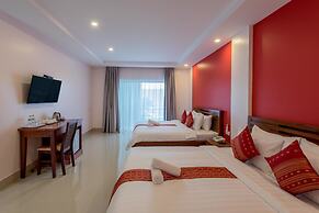 Golden Citadel Hotel