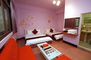 Wm & S - Hostel