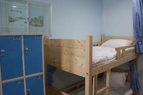 Wm & S - Hostel