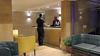 Aley Suites